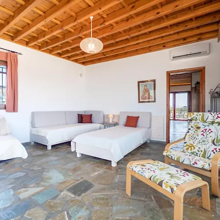 Arte Appartement Pefki